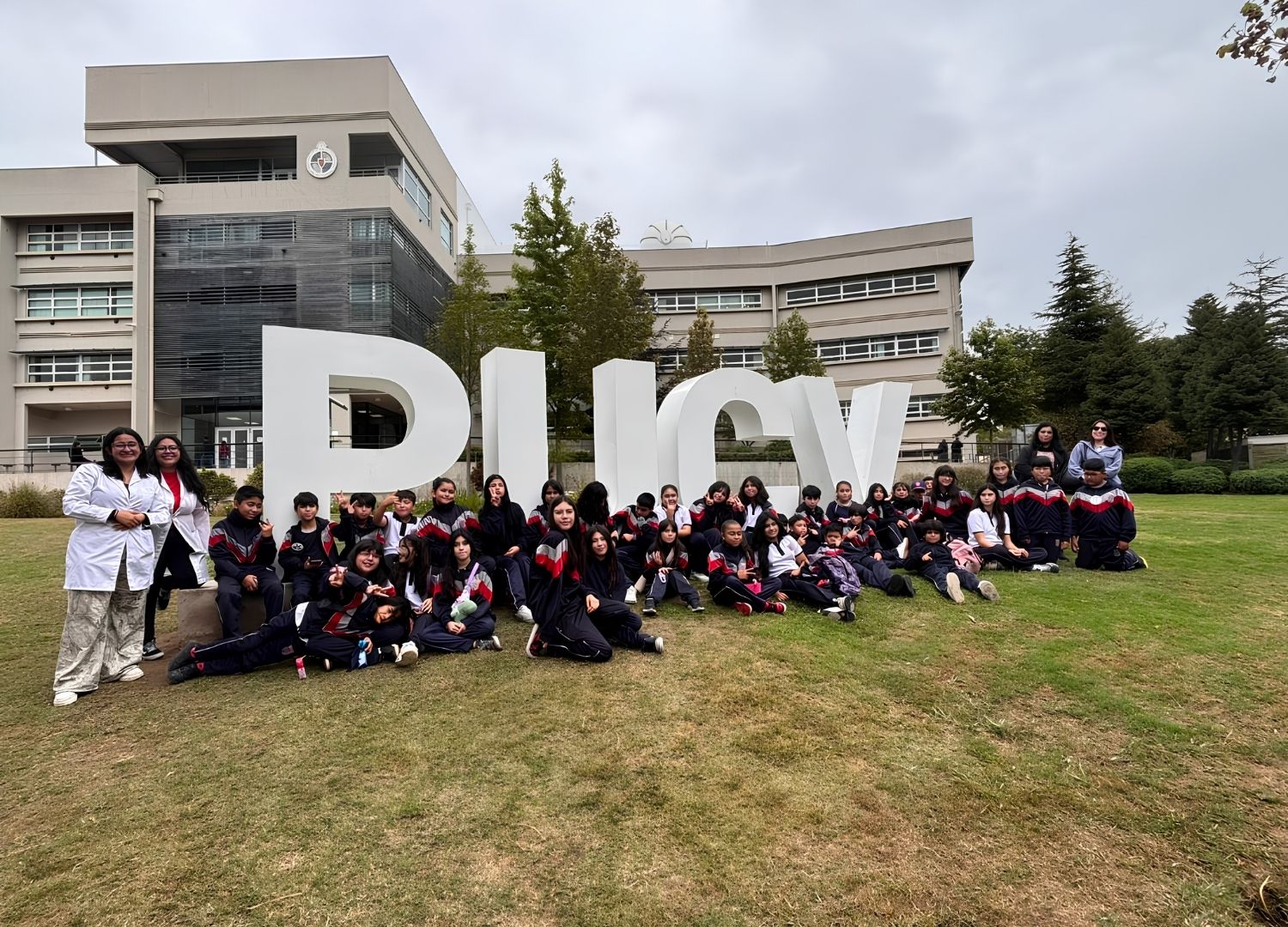 Proyecto Bio-Indaga del Instituto de Biología finaliza su año 2025