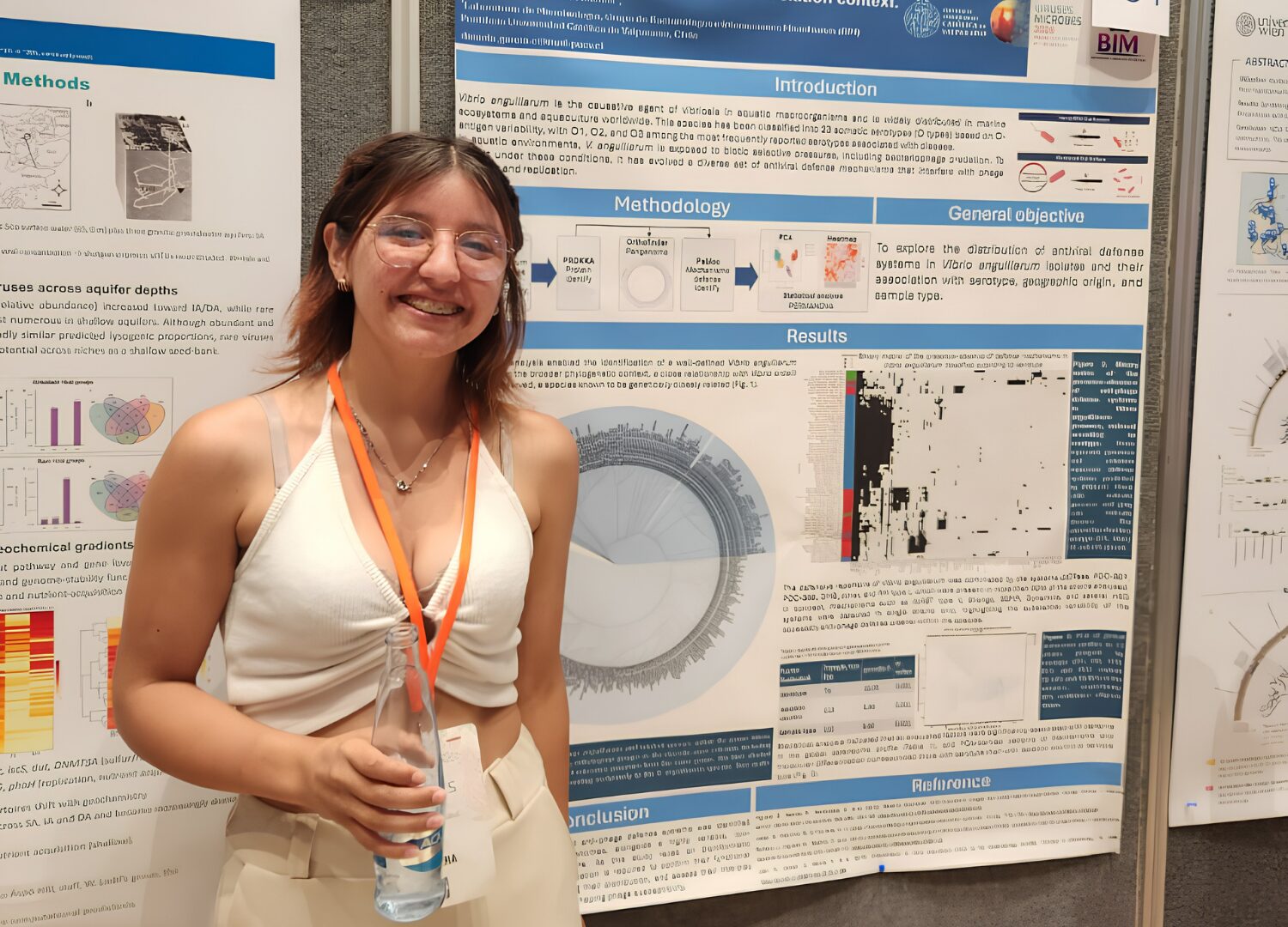 Estudiante de Magíster en Ciencias Microbiológicas realizó su pasantía en Barcelona y participó en congreso en Praga